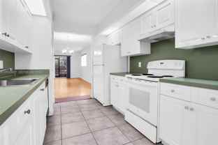 900 Sw 142nd Ave #115L - Photo 1 of 1