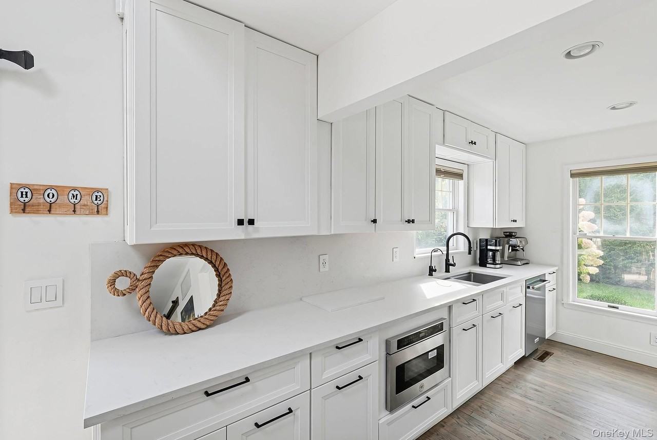 28 Windermere Dr - Photo 7 of 21