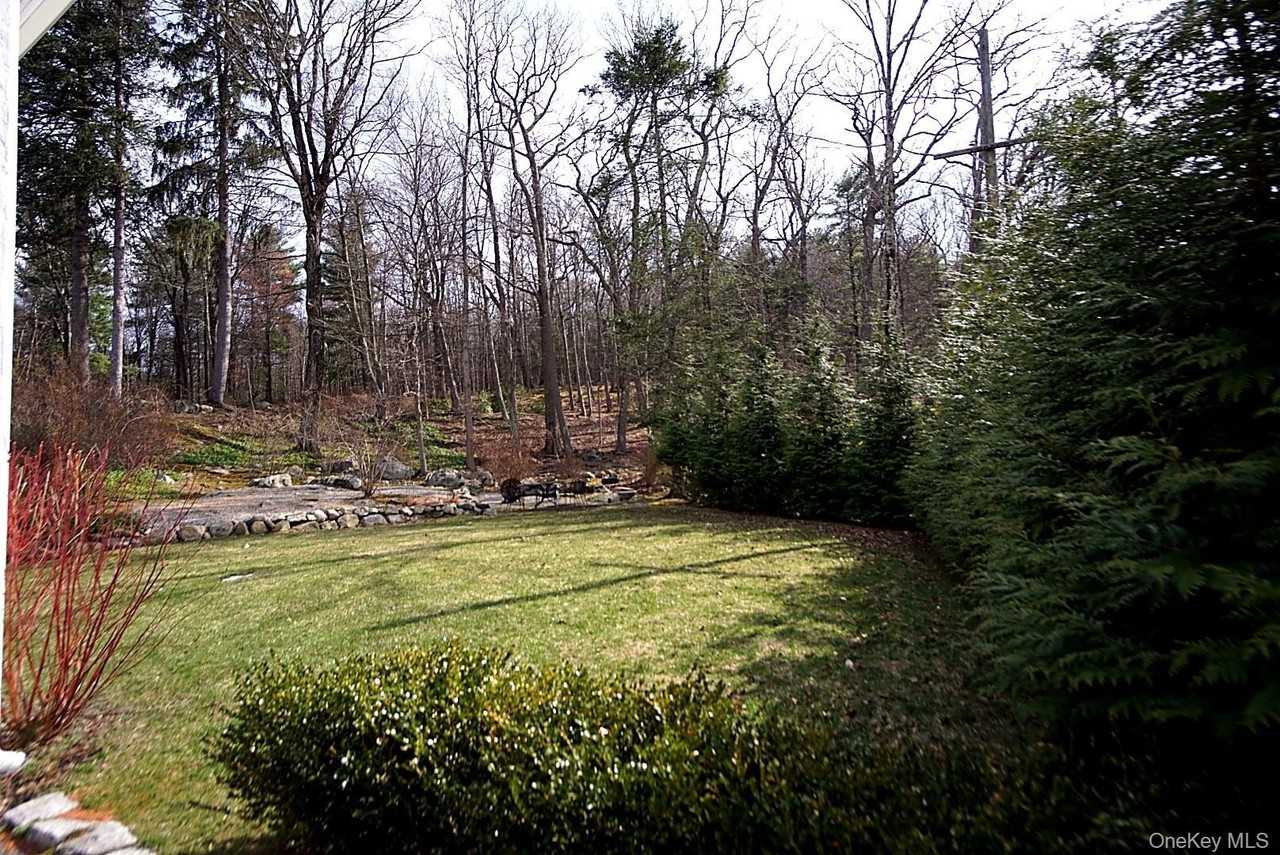 20 Ridge Rd - Photo 3 of 13