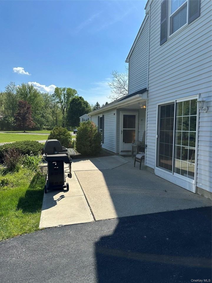 202 Homestead Village Dr - Photo 5 of 34