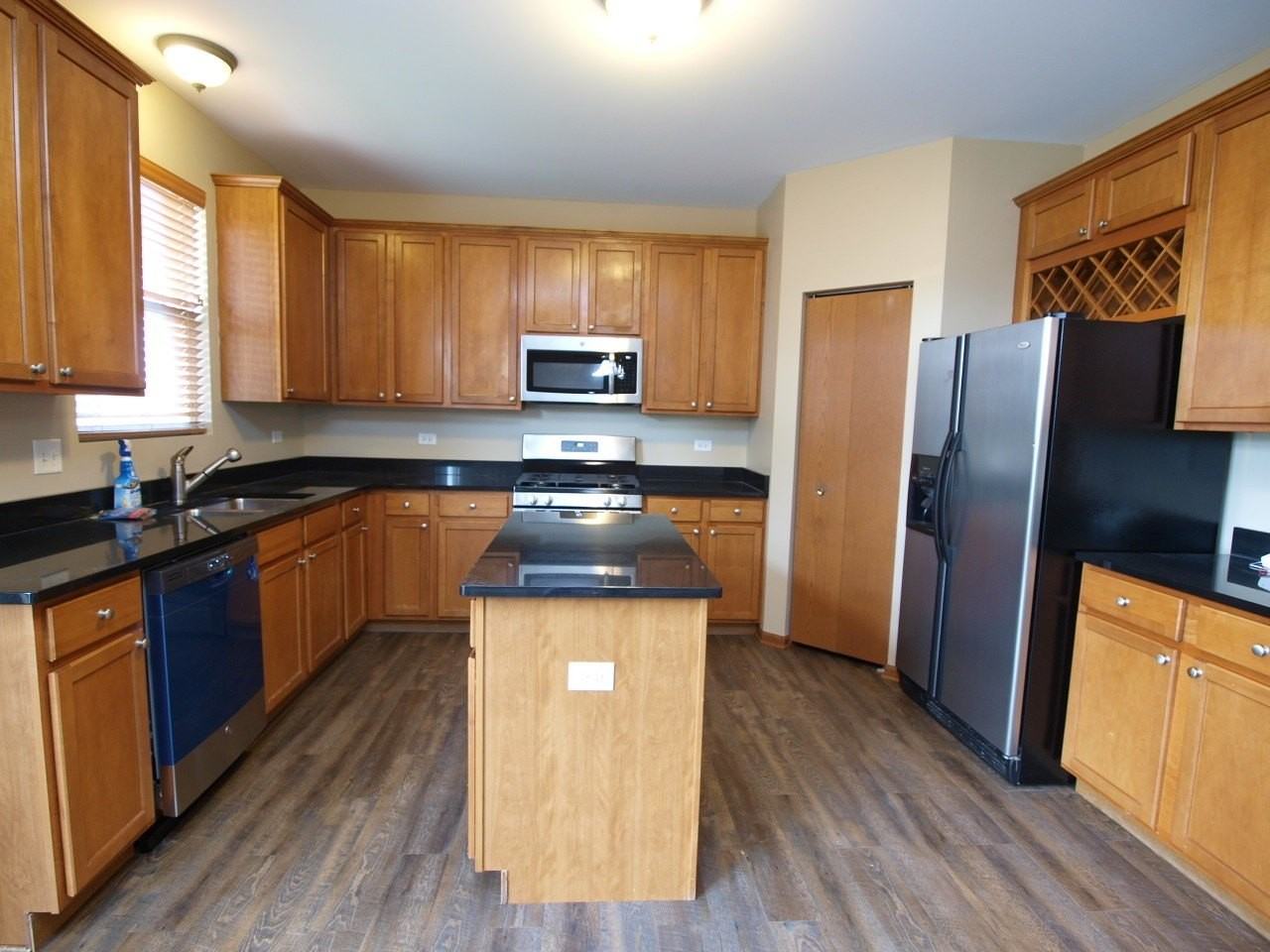 8116 Bluestem Ave - Photo 7 of 23