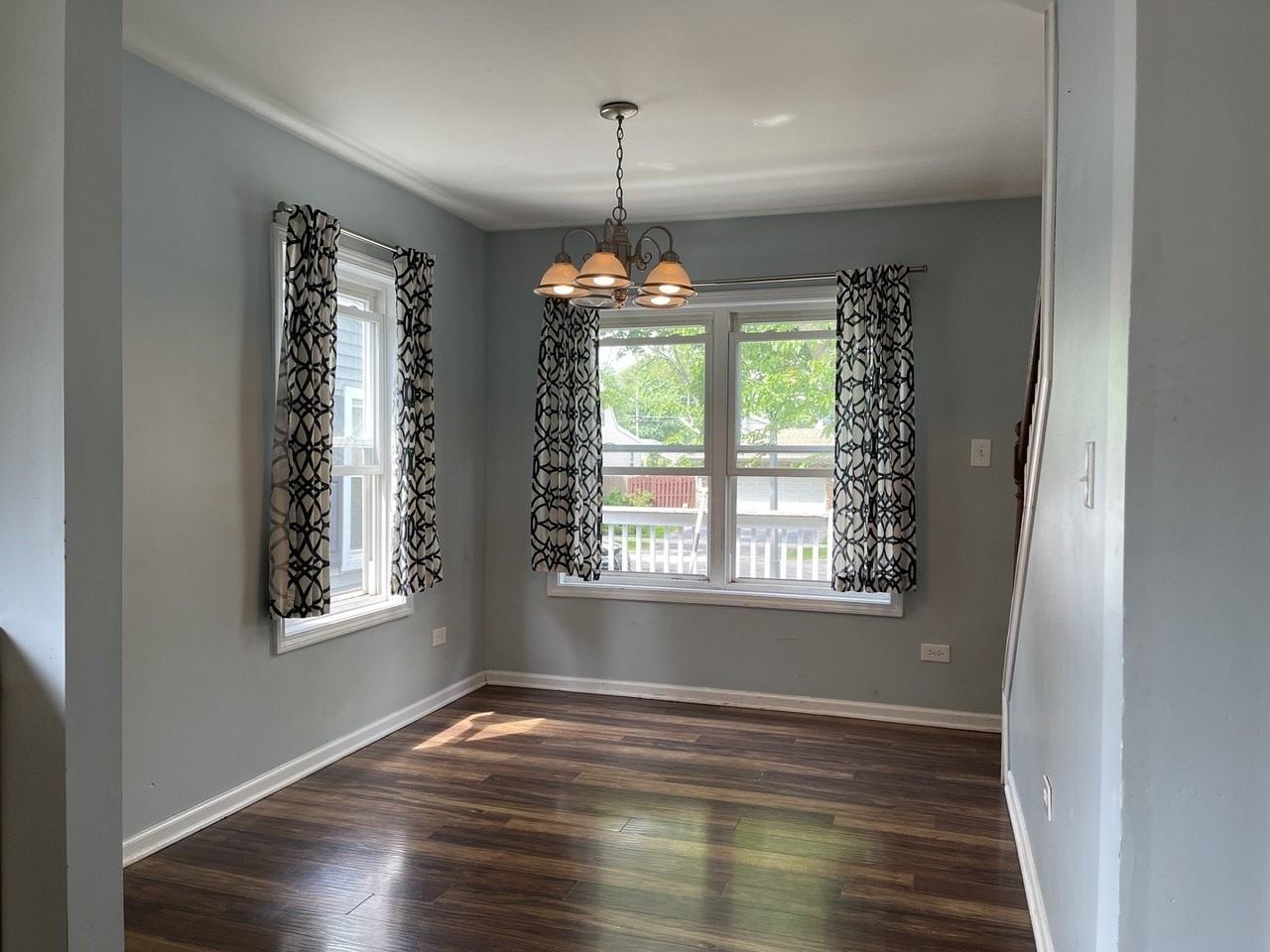 123 Washington Ave - Photo 3 of 15