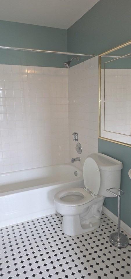 422 N Lake Shore Dr #422 - Photo 6 of 19
