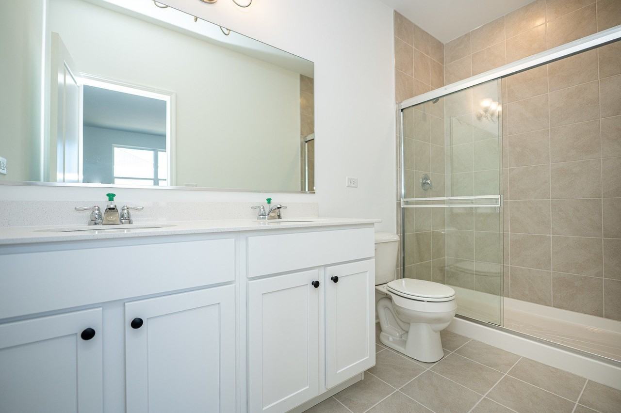 4283 Chelsea Manor Cir #4283 - Photo 4 of 15