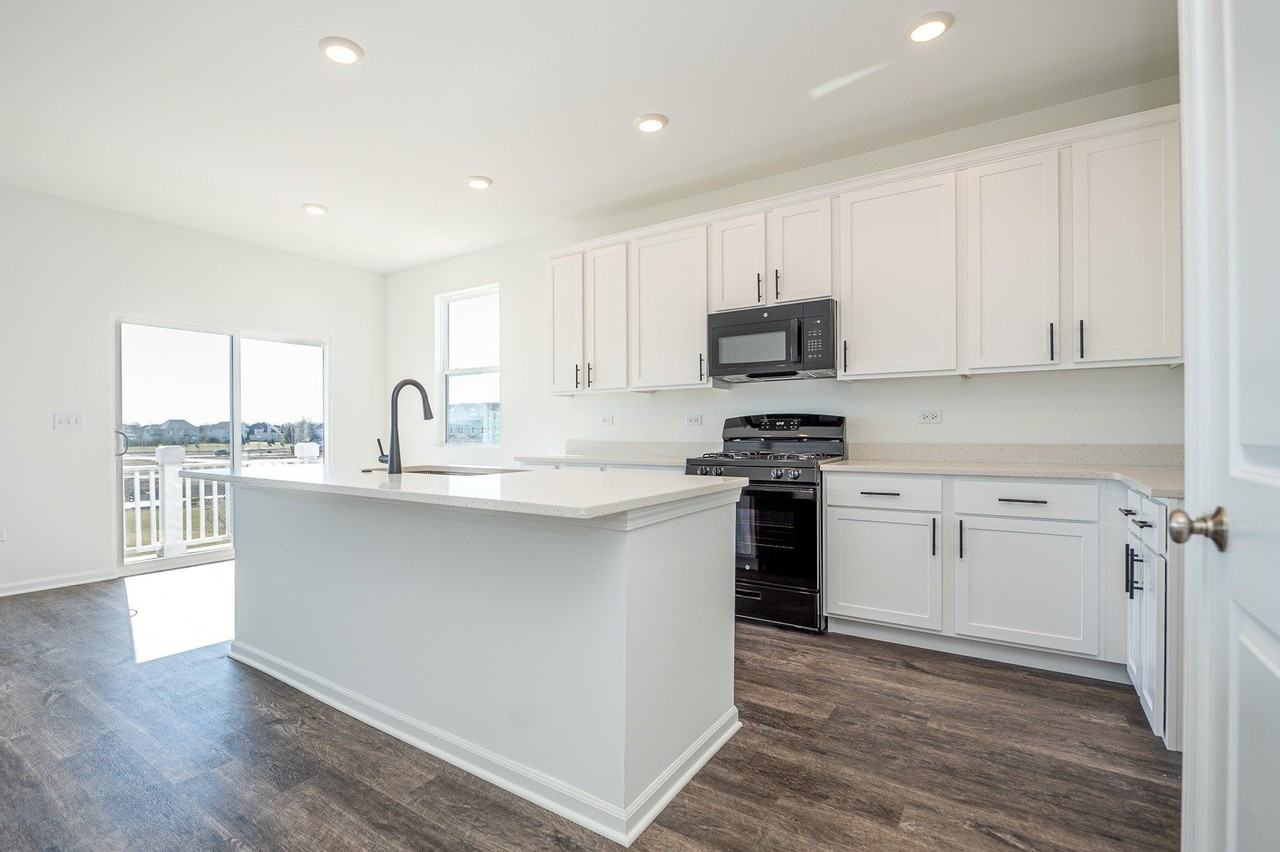 4283 Chelsea Manor Cir #4283 - Photo 6 of 15