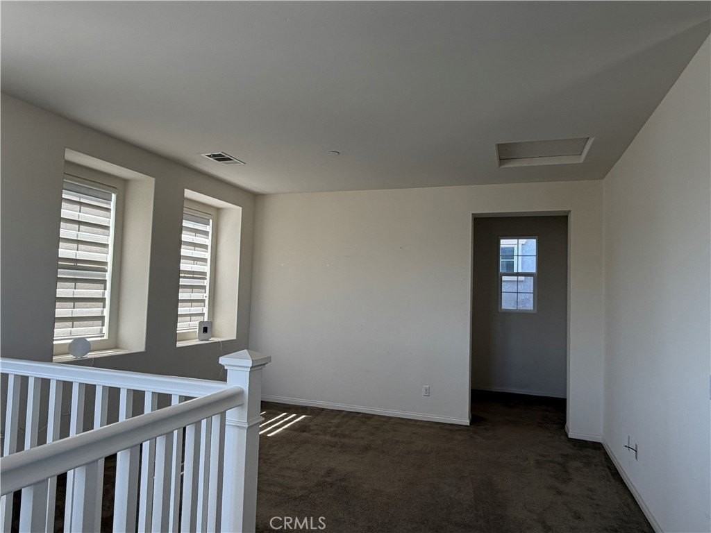 6055 Snapdragon St - Photo 6 of 23