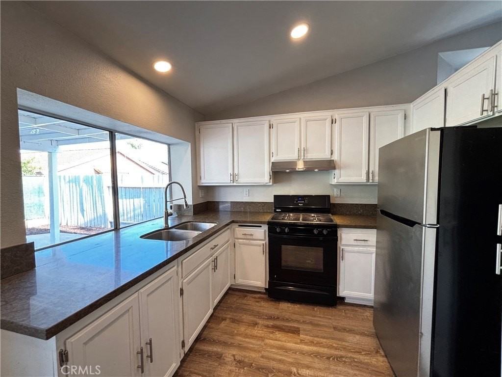 14890 Lavender Ln - Photo 5 of 10
