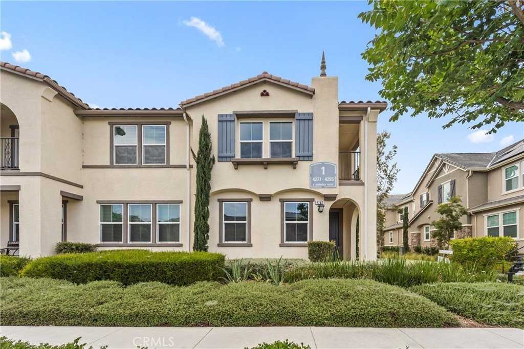 4281 S Hermosa Paseo - Photo 2 of 38