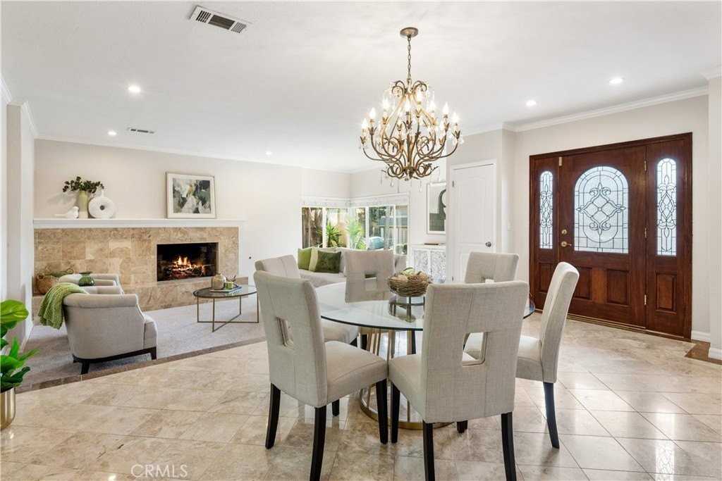 3554 Seaglen Dr - Photo 6 of 15