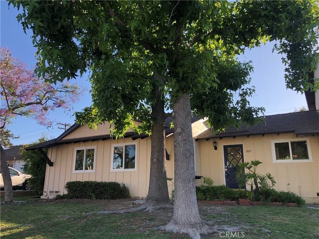 2817 Merlin Ave - Photo 2 of 25