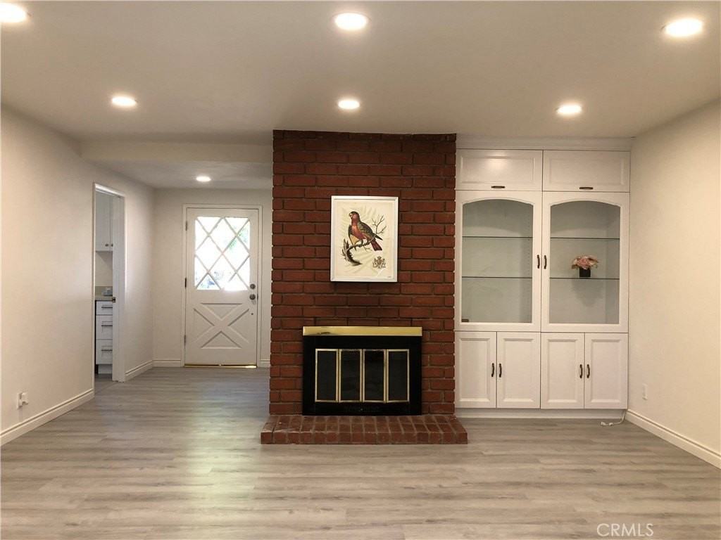 2817 Merlin Ave - Photo 5 of 25