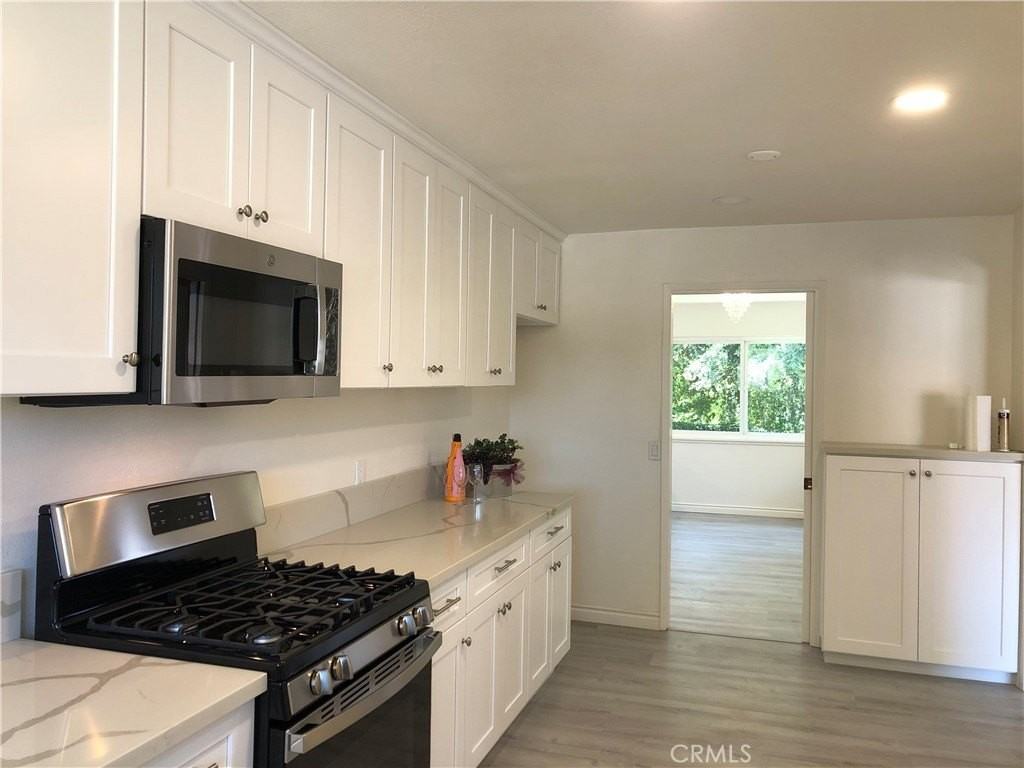 2817 Merlin Ave - Photo 7 of 25