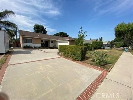 16250 San Jose St - Photo 2 of 43