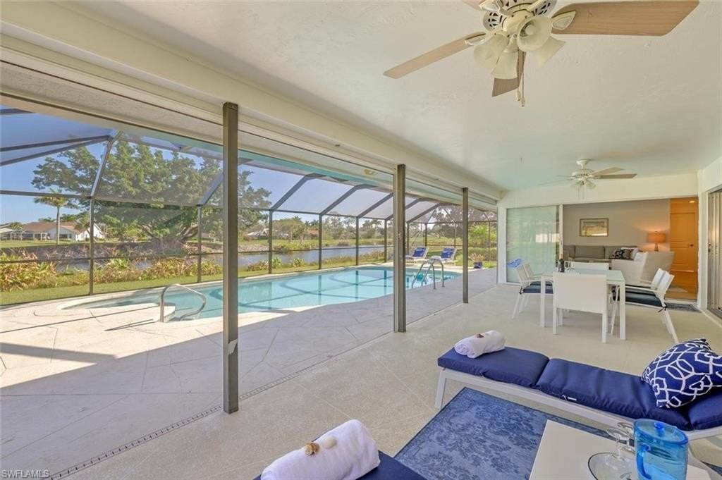 239 Torrey Pines Pt - Photo 4 of 36