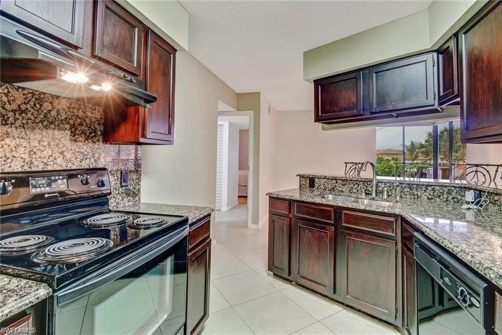 124 Cypress Way E #E5 - Photo 4 of 20