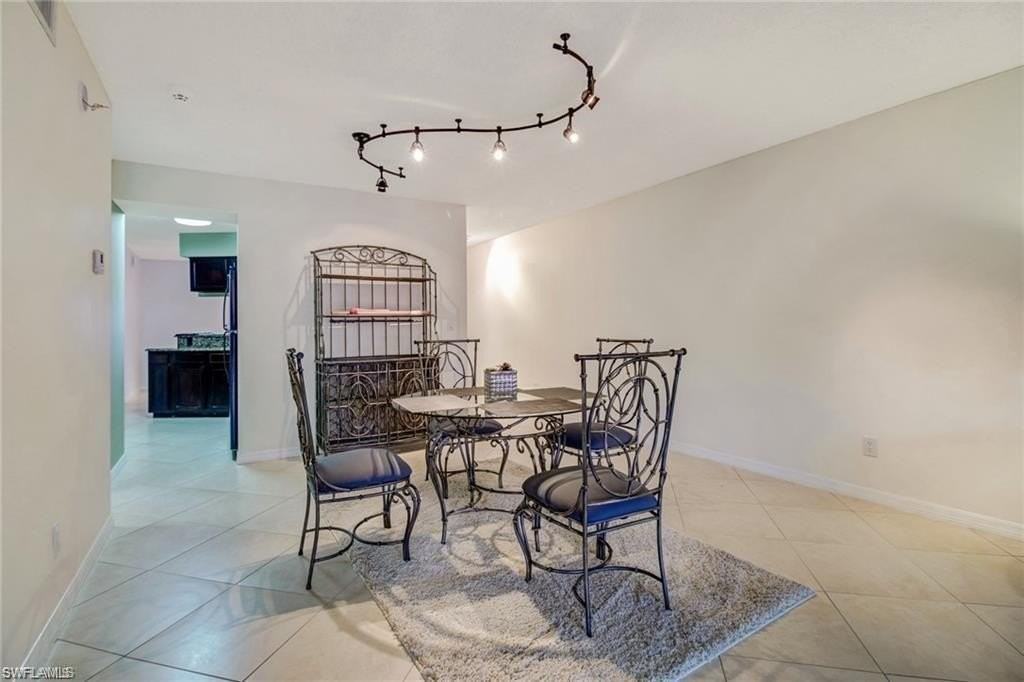 124 Cypress Way E #E5 - Photo 7 of 20