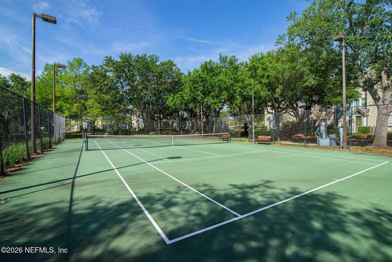 13703 Richmond Park Dr N #1603 - Photo 4 of 24