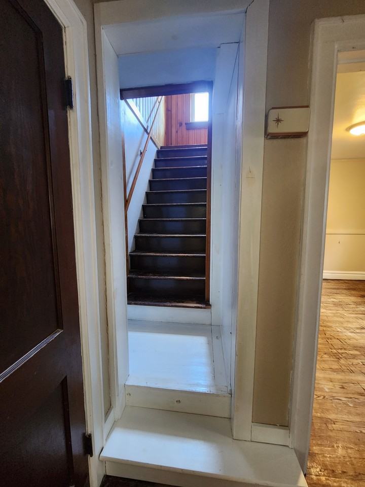 104 Foster Ave #1 - Photo 5 of 13