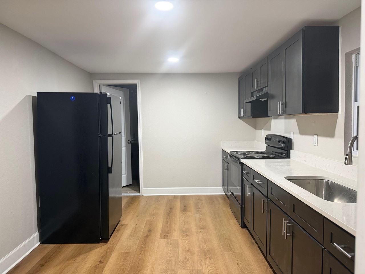 Gilmore Ave - Photo 2 of 10