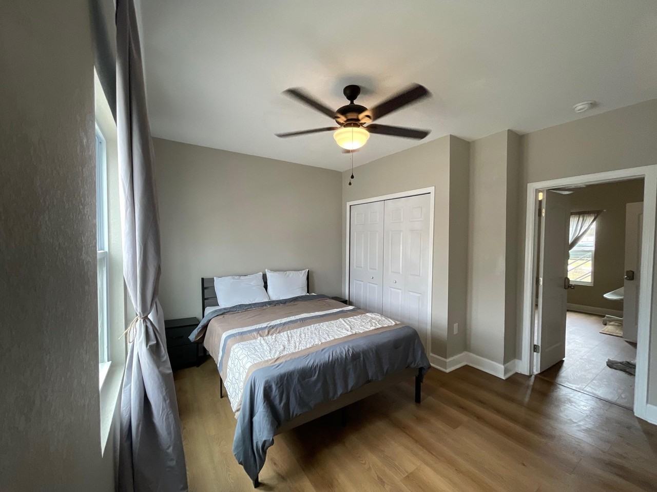 Gilmore Ave - Photo 5 of 10
