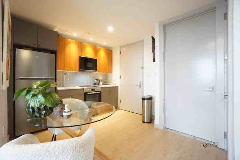 2809 Clarendon Rd #6C - Photo 2 of 8