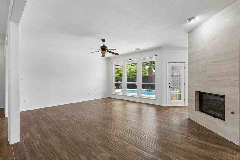 3420 Druid Way - Photo 7 of 31