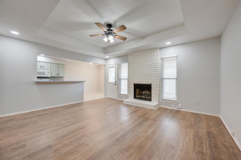 2319 Indigo Ln - Photo 5 of 32