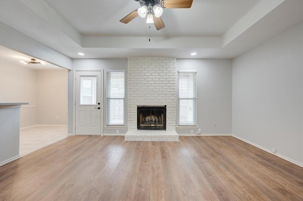 2319 Indigo Ln - Photo 7 of 32