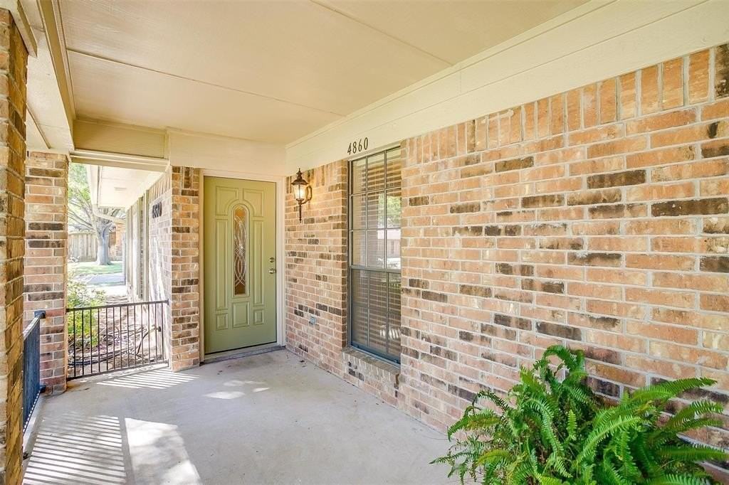 4860 Ledgestone Ct - Photo 6 of 34