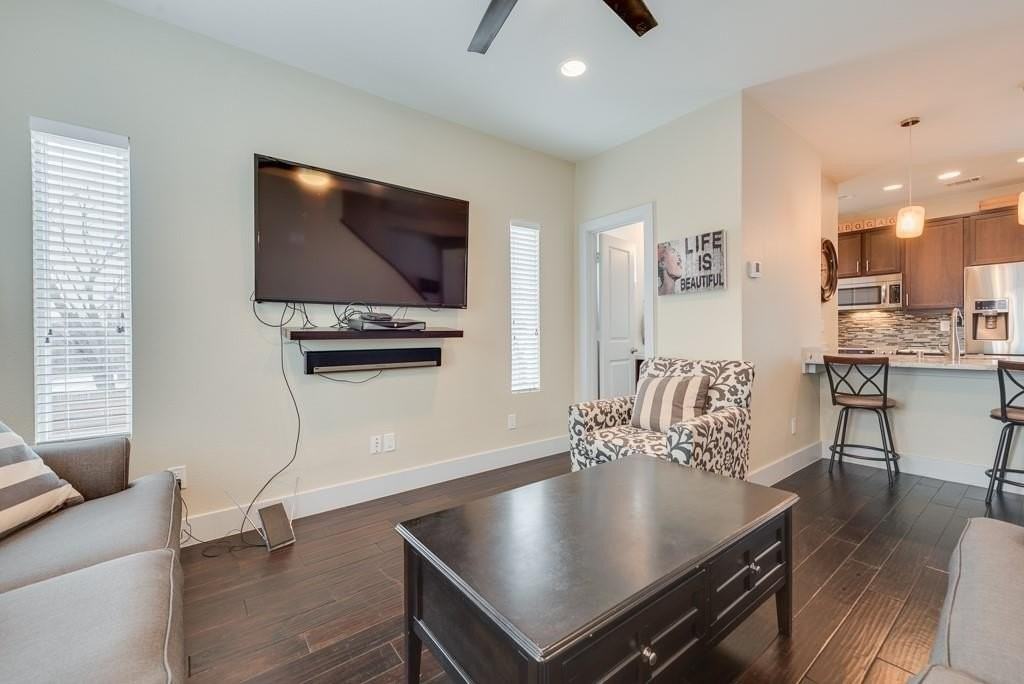 5924 Hudson St #G - Photo 5 of 22