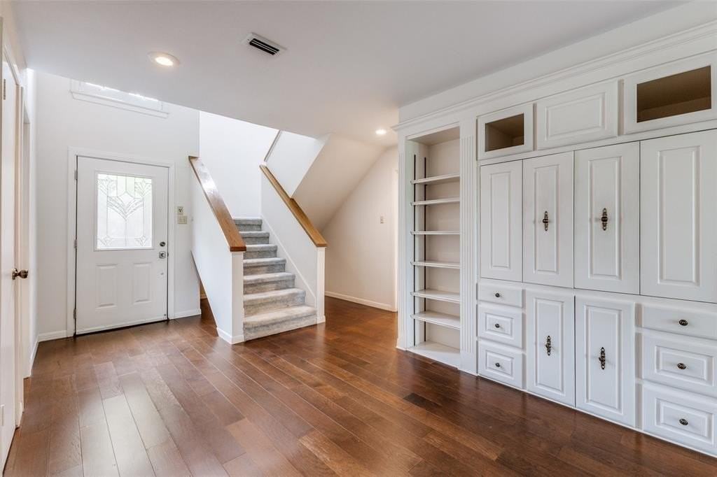 12202 Montego Plz - Photo 5 of 27