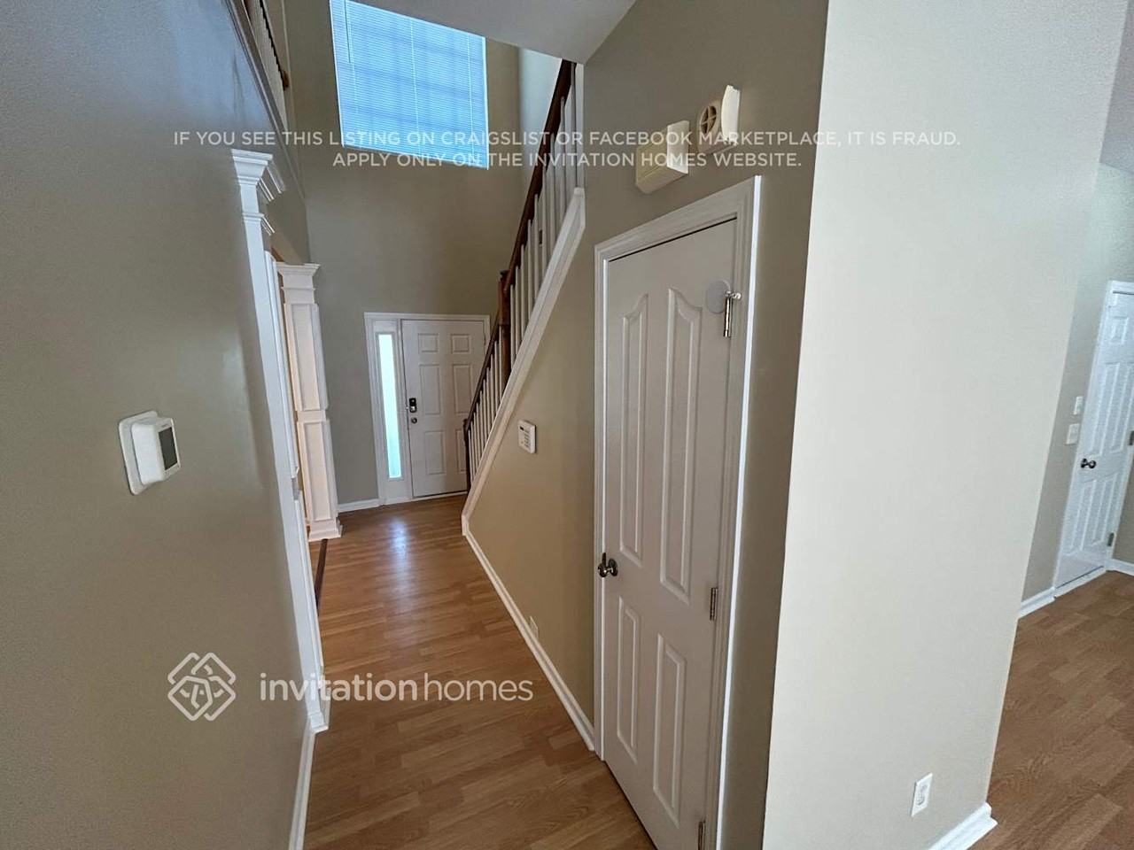 3832 Broadwater Ct - Photo 5 of 35