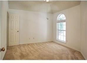 907 Canal St - Photo 6 of 15