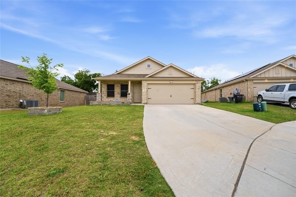 1408 Yachtclub Dr - Photo 2 of 38
