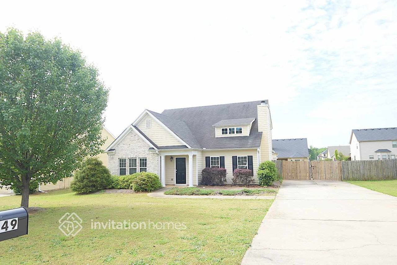349 Victory Ln - Photo 2 of 5