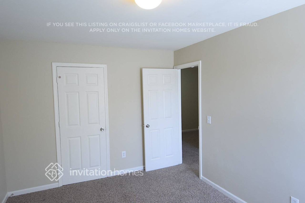 349 Victory Ln - Photo 3 of 5