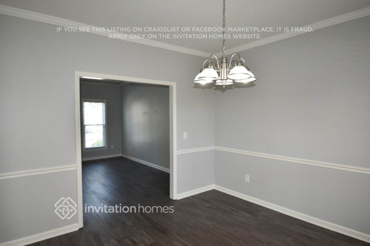 5601 Brookshadow Dr - Photo 6 of 17