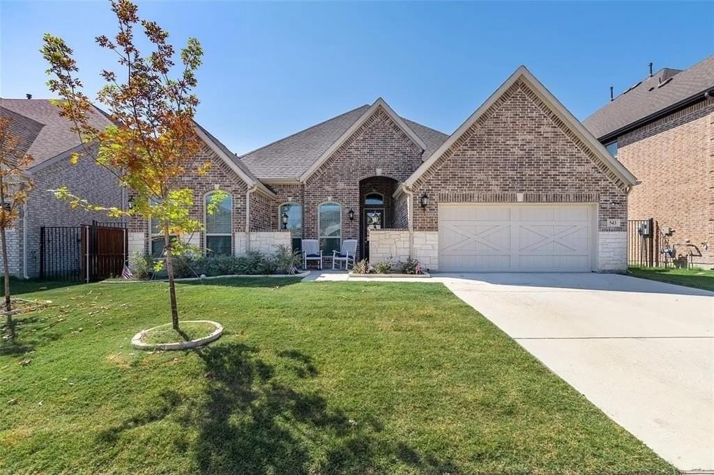 543 Logans Lndg - Photo 2 of 30