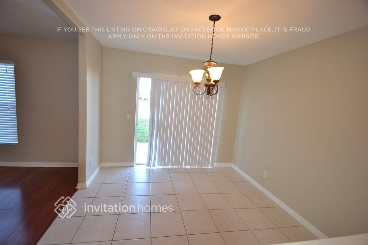 309 Beacon Harbour Loop - Photo 3 of 9
