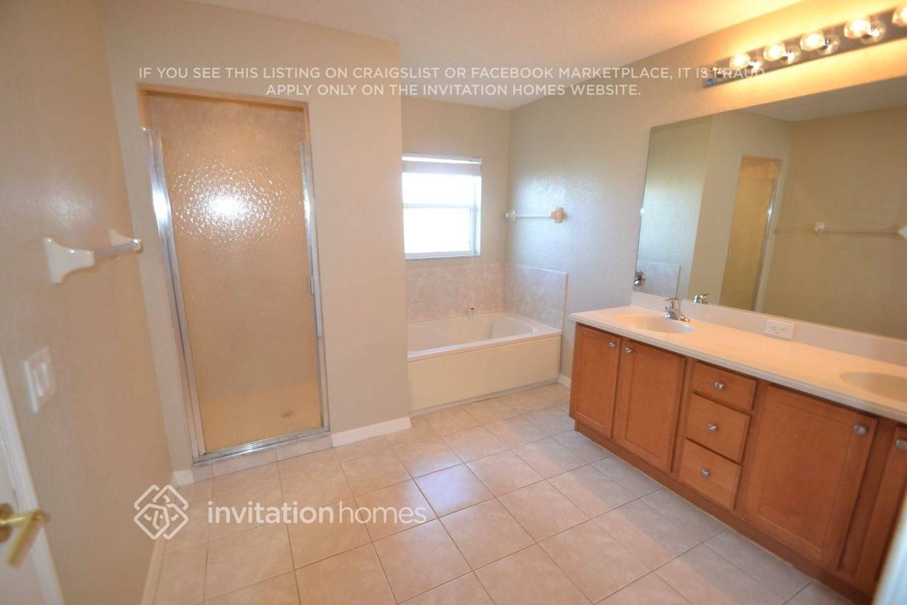 309 Beacon Harbour Loop - Photo 7 of 9