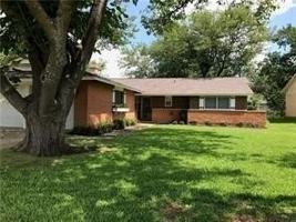 featured image of 416 Beverly Dr