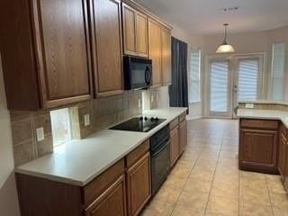 1740 Hidden Brook Dr - Photo 3 of 10