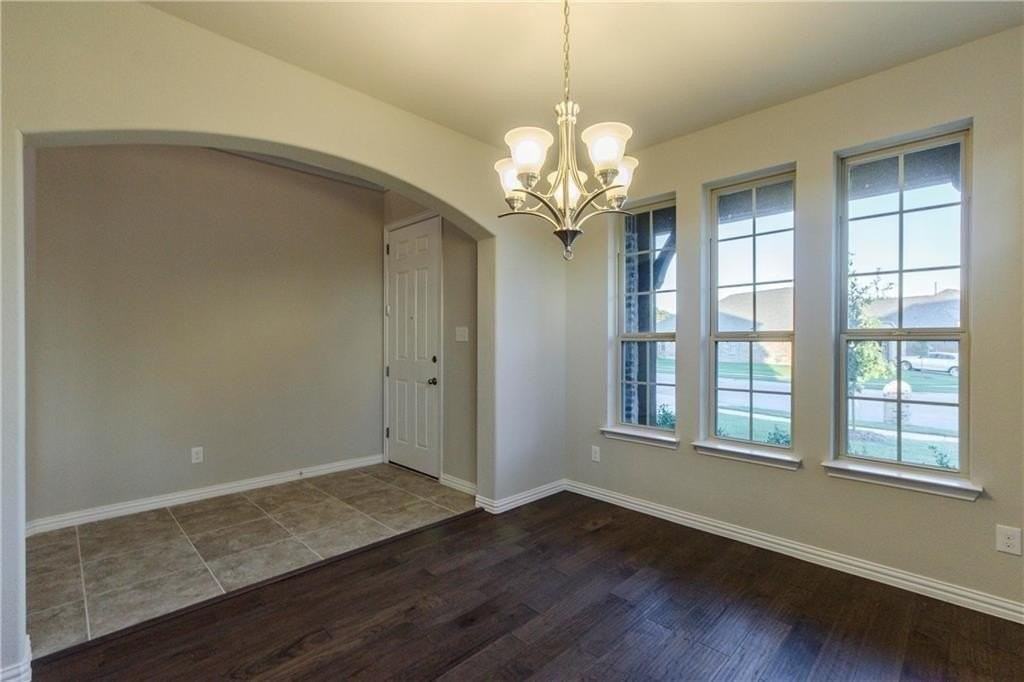 3928 Southern Ridge Dr - Photo 2 of 24