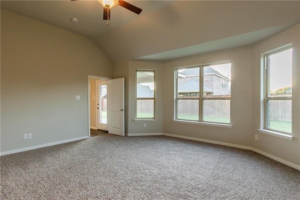 3928 Southern Ridge Dr - Photo 7 of 24