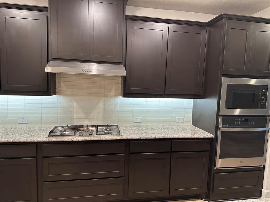 205 Texas Red Ln - Photo 2 of 20