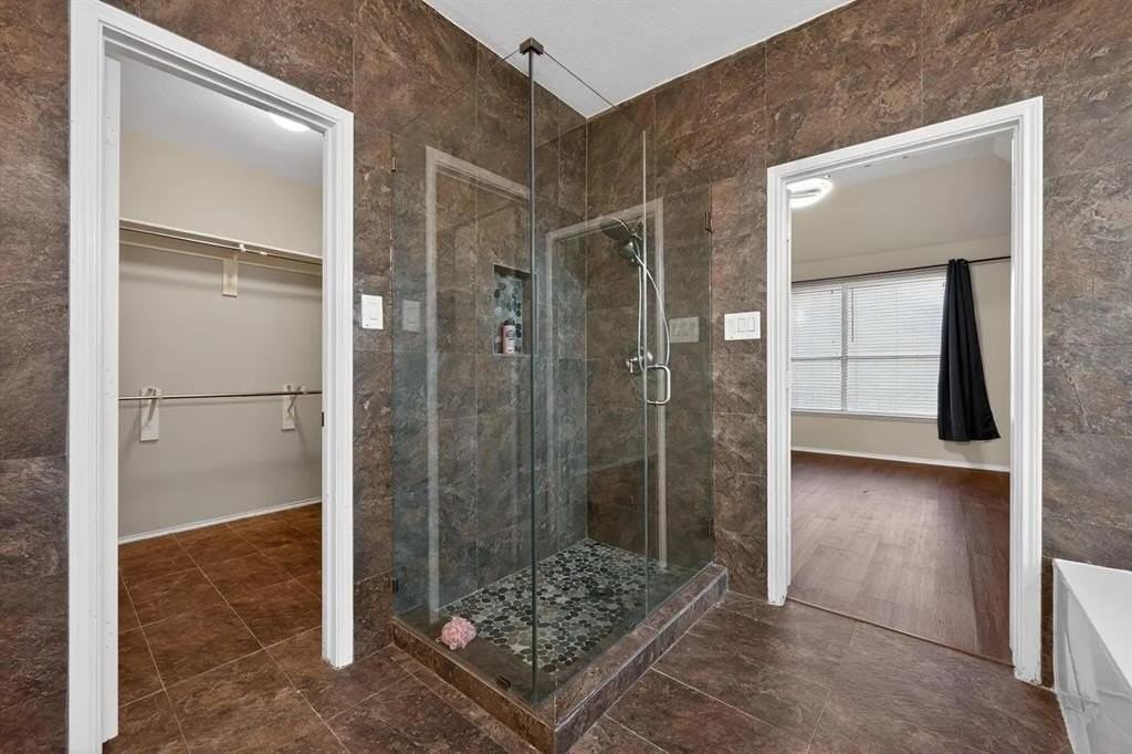 205 Lake Village Dr - Photo 5 of 21