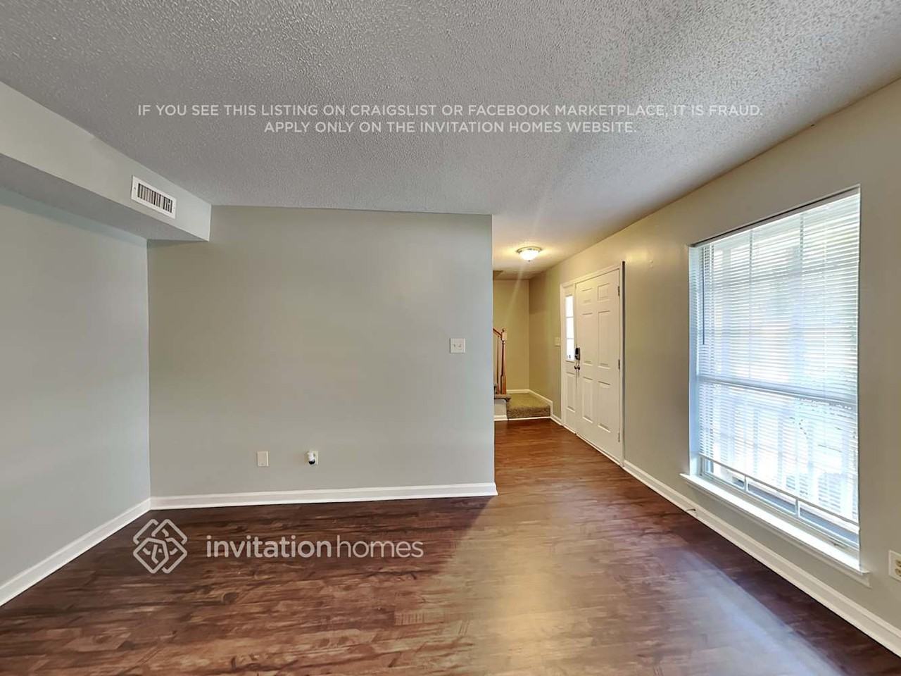 7025 Markway Dr - Photo 5 of 20