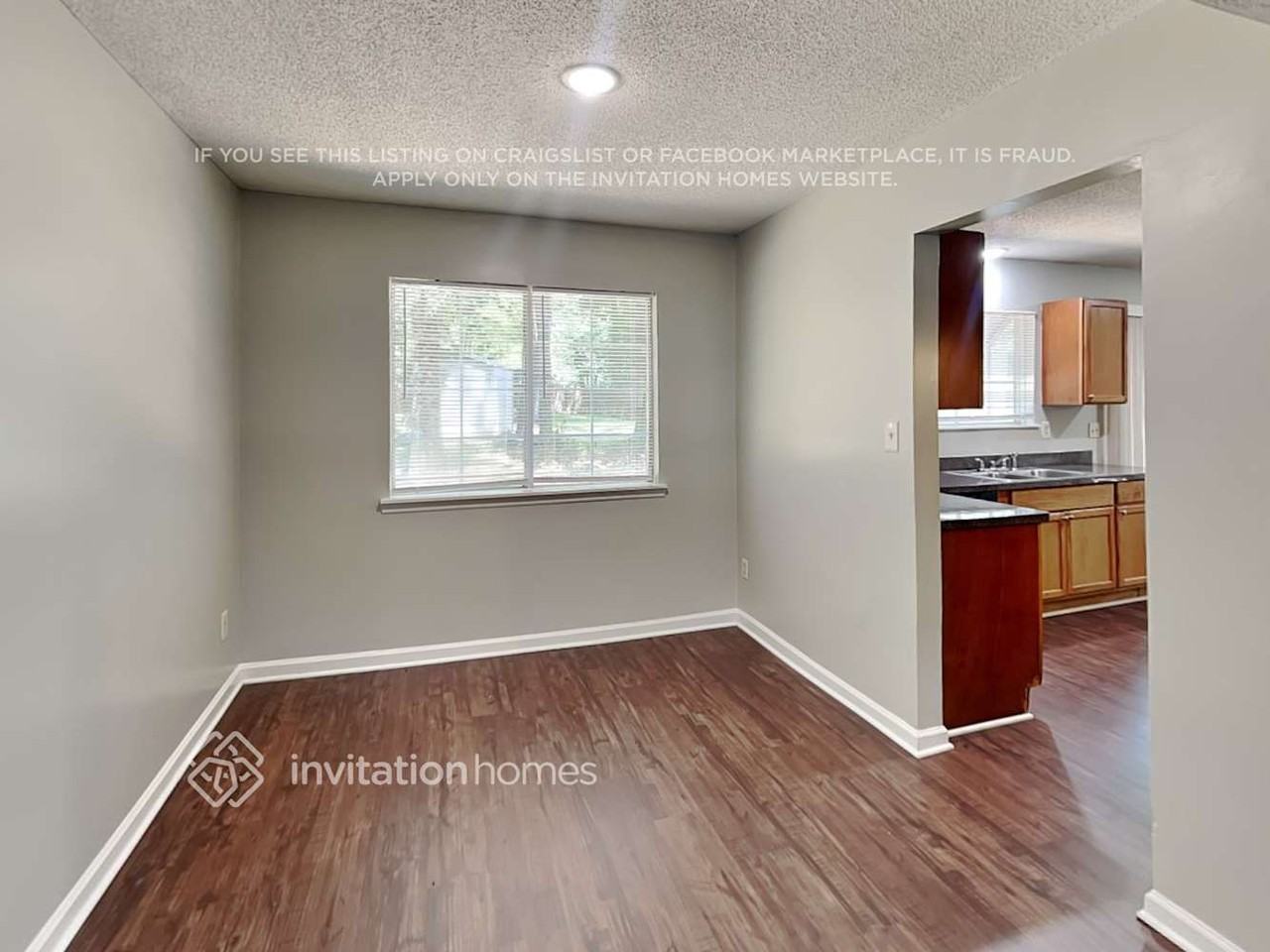 7025 Markway Dr - Photo 7 of 20