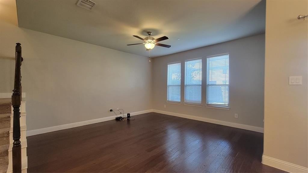 709 Lowveld Dr - Photo 7 of 25