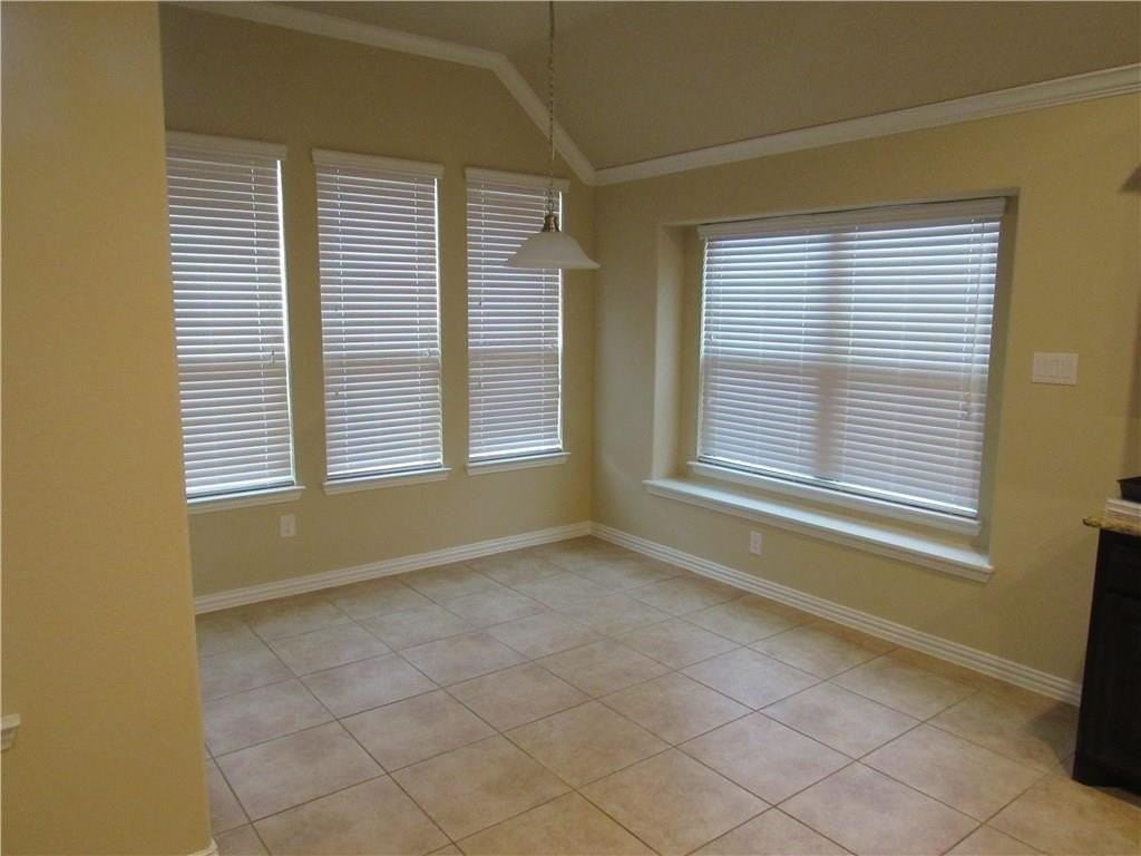 2289 Breeze Dale Path - Photo 4 of 17